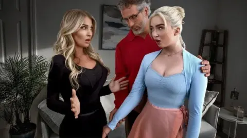 PervTherapy – Andi Avalon & Lexi Lore – Lexi’s Secret Revealed: A Threesome on the Therapist’s Couch