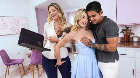FreeuseFantasy – River Lynn & Ashley Alexander – Freeuse Open House: You Won’t Know If It’s Your Home Unless We Fuck In Every Room